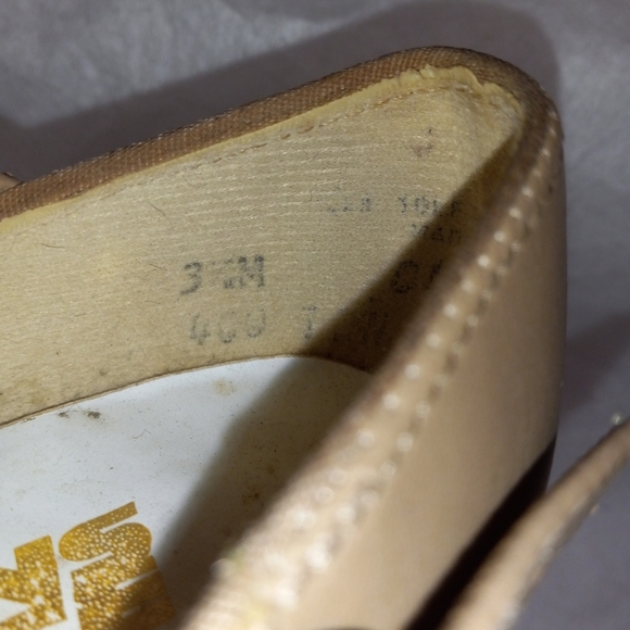 Designs for Dance Shoes Beige Tap Dancing Mary Jane Heels Size 3.5M - Picture 8 of 8